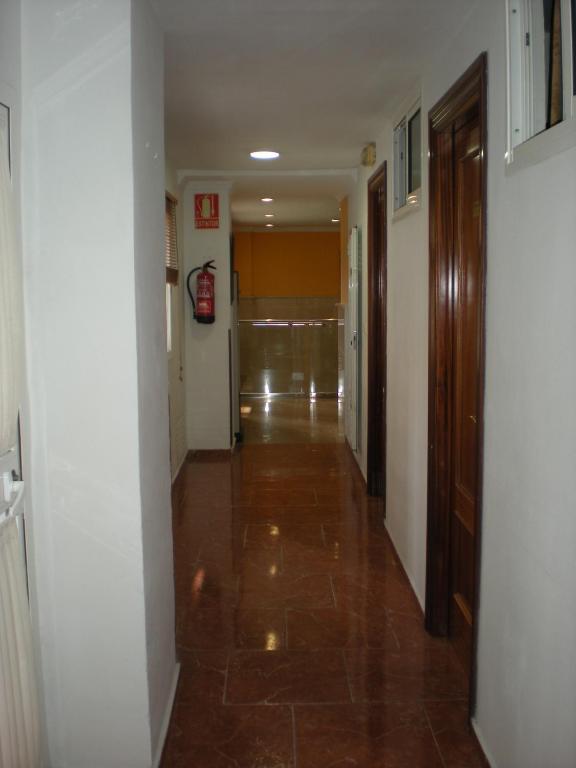 Hostal La Hispanidad มาลากา ภายนอก รูปภาพ