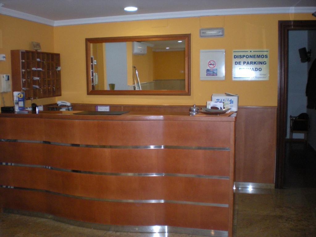 Hostal La Hispanidad มาลากา ภายนอก รูปภาพ