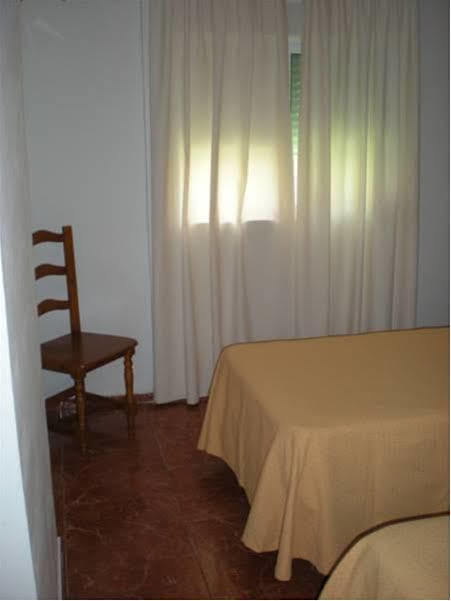 Hostal La Hispanidad มาลากา ภายนอก รูปภาพ